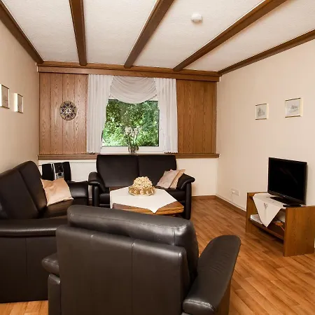 Gaeste Und Maas Apartament
